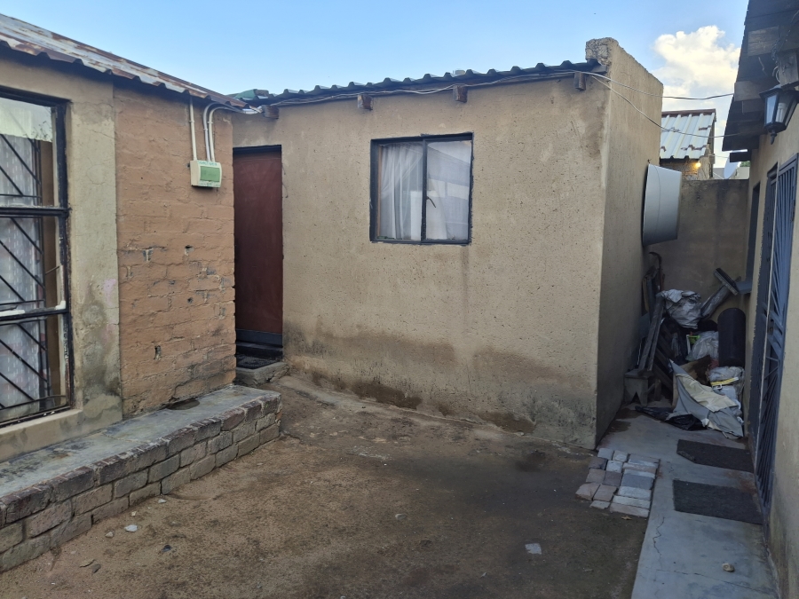 1 Bedroom Property for Sale in Klipfontein View Gauteng