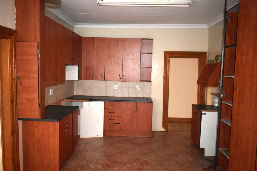 5 Bedroom Property for Sale in Lyttelton Manor Gauteng