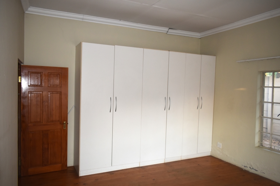 5 Bedroom Property for Sale in Lyttelton Manor Gauteng