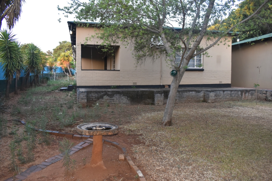 5 Bedroom Property for Sale in Lyttelton Manor Gauteng