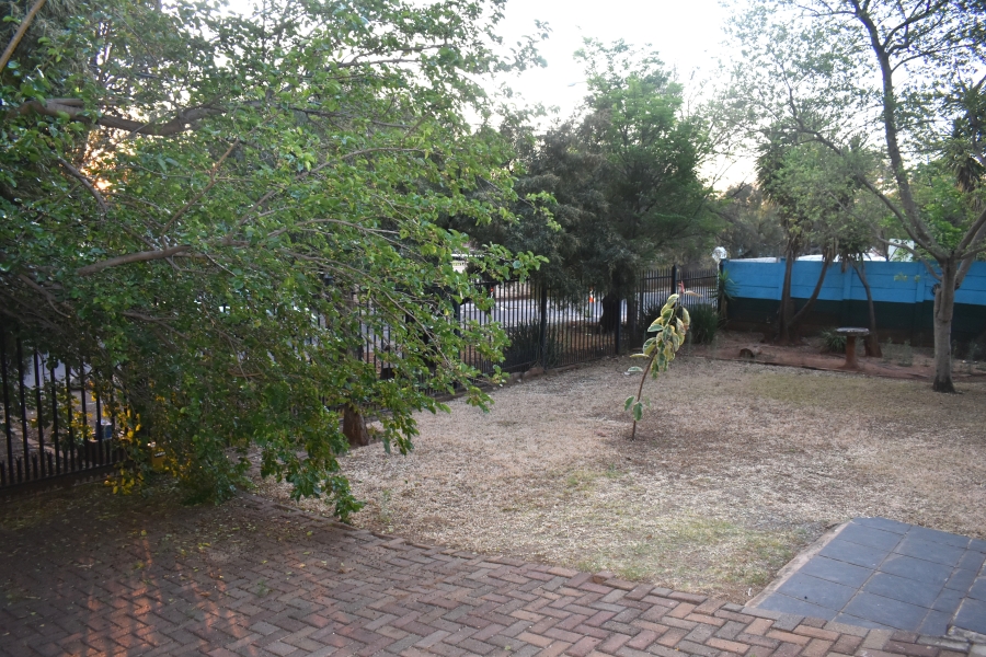 5 Bedroom Property for Sale in Lyttelton Manor Gauteng