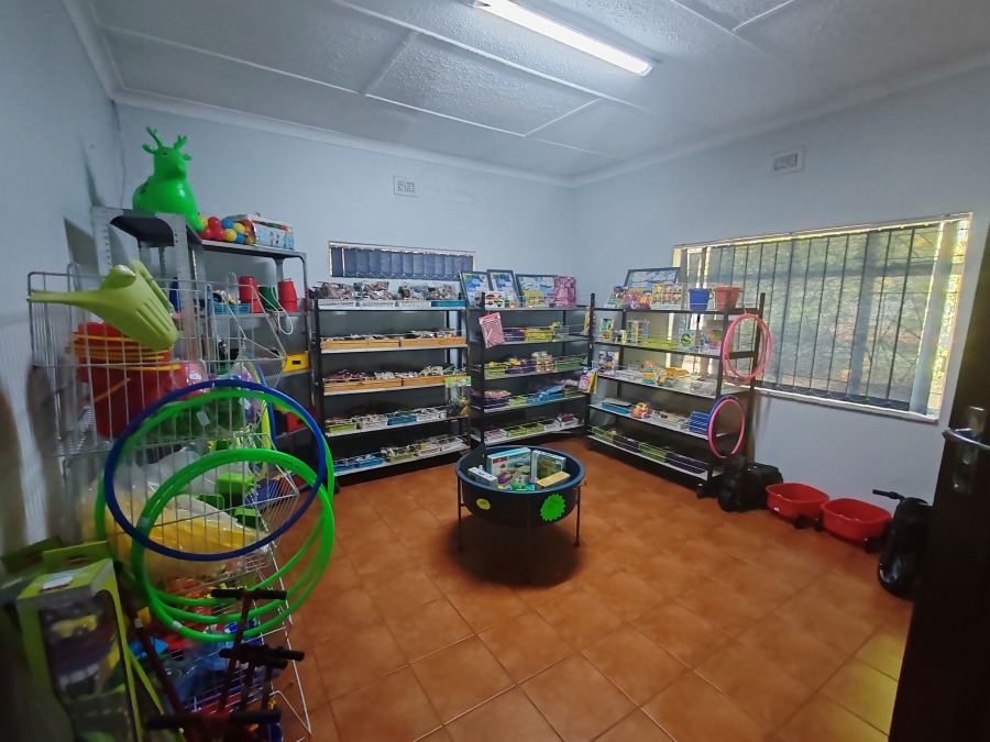 7 Bedroom Property for Sale in Mayville Gauteng
