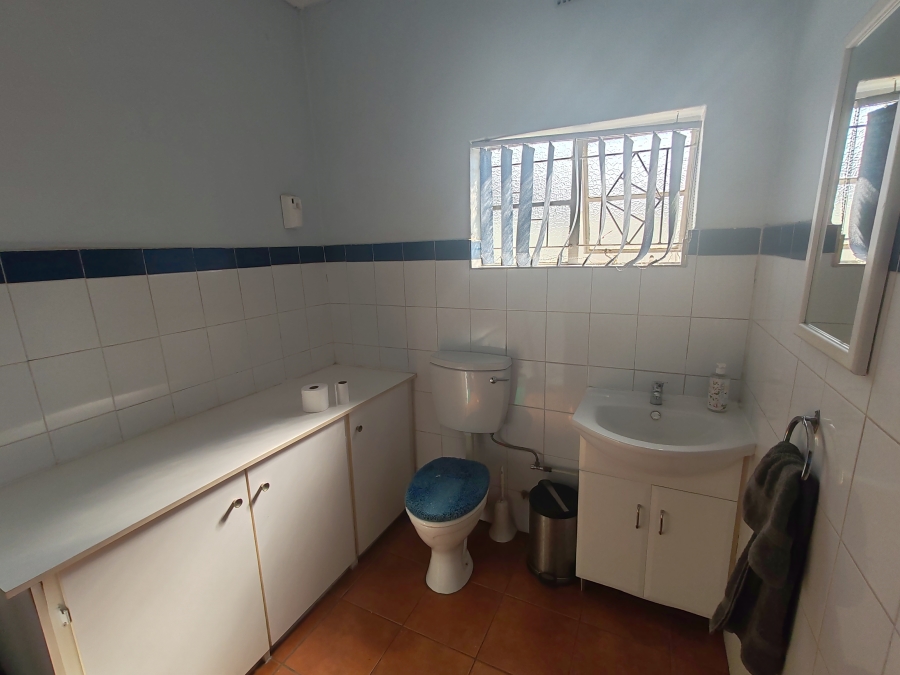 7 Bedroom Property for Sale in Mayville Gauteng