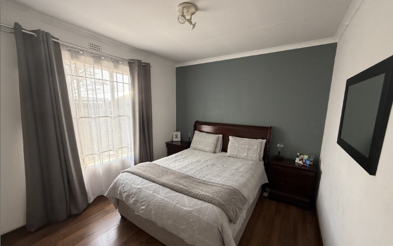 2 Bedroom Property for Sale in Eden Glen Gauteng