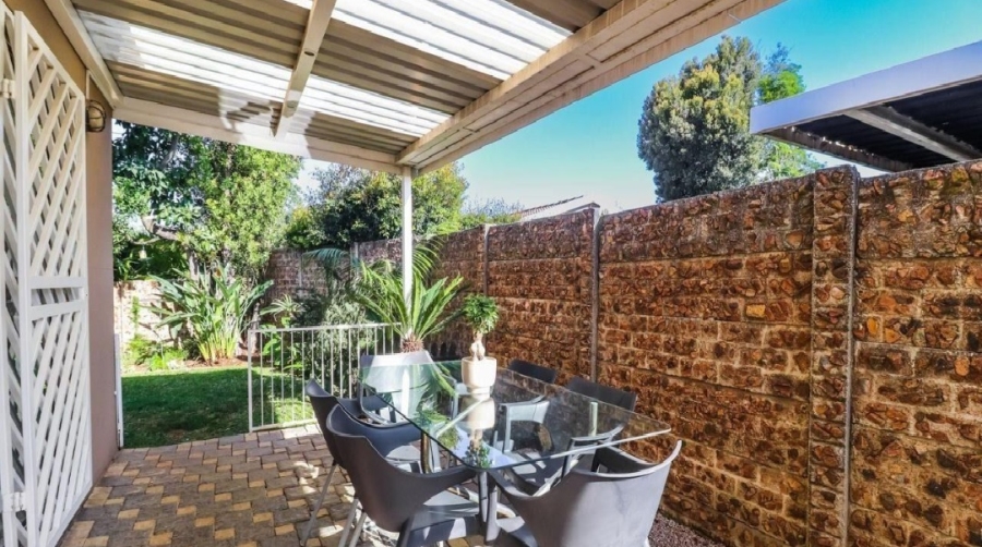 2 Bedroom Property for Sale in Eden Glen Gauteng