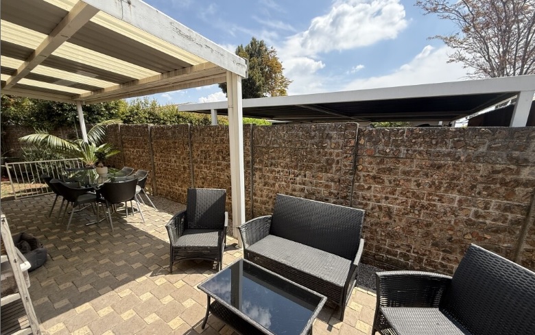 2 Bedroom Property for Sale in Eden Glen Gauteng