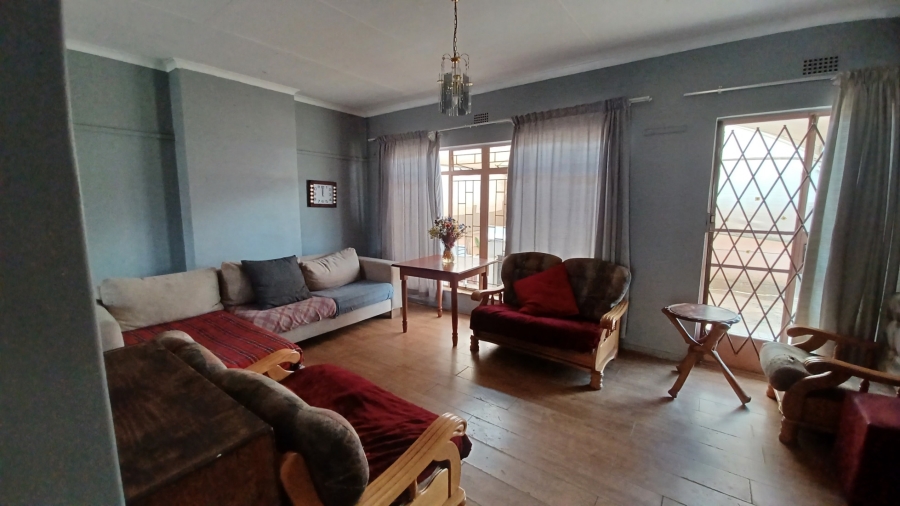 3 Bedroom Property for Sale in Vanderbijlpark SE 2 Gauteng