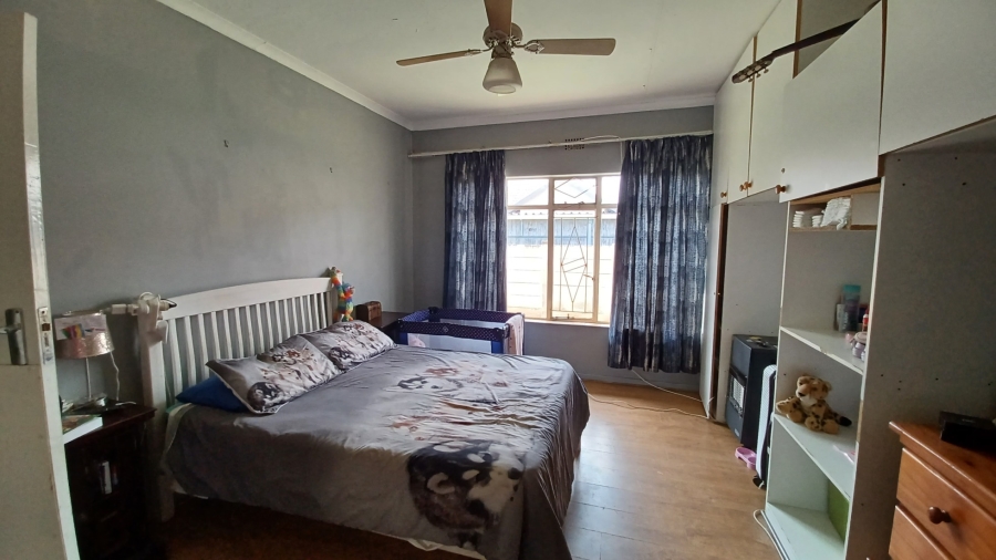3 Bedroom Property for Sale in Vanderbijlpark SE 2 Gauteng