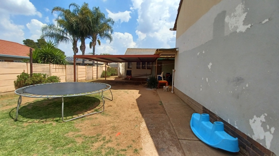 3 Bedroom Property for Sale in Vanderbijlpark SE 2 Gauteng