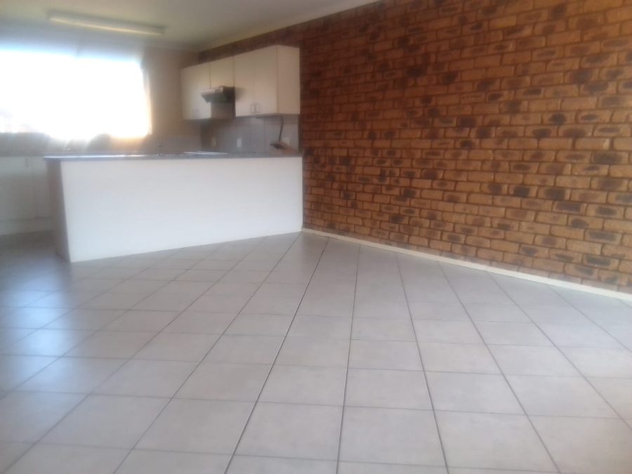 3 Bedroom Property for Sale in Mindalore Gauteng