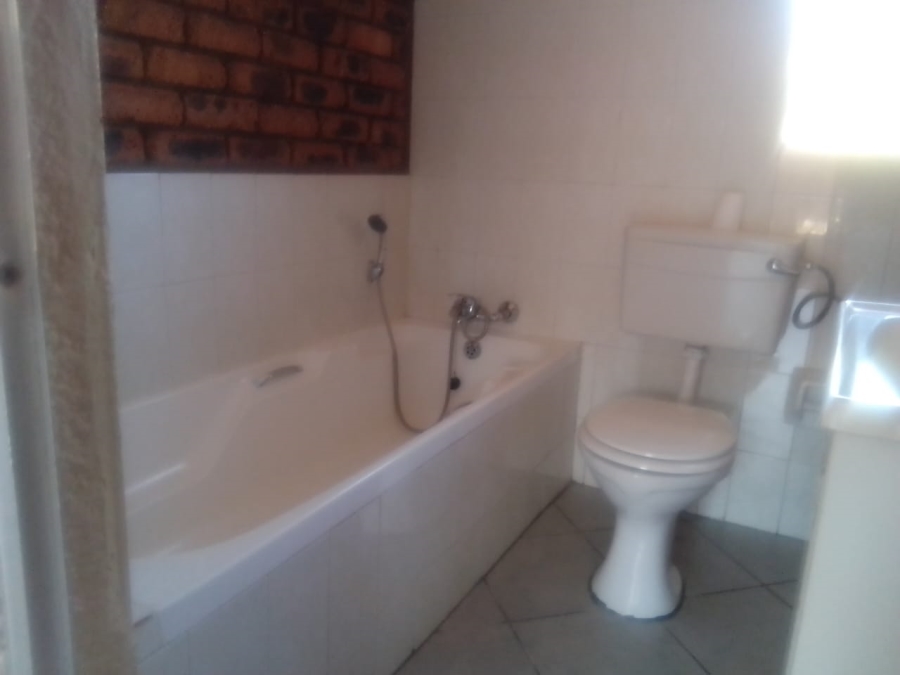 3 Bedroom Property for Sale in Mindalore Gauteng