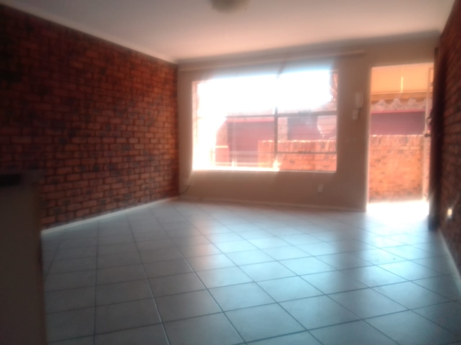 3 Bedroom Property for Sale in Mindalore Gauteng