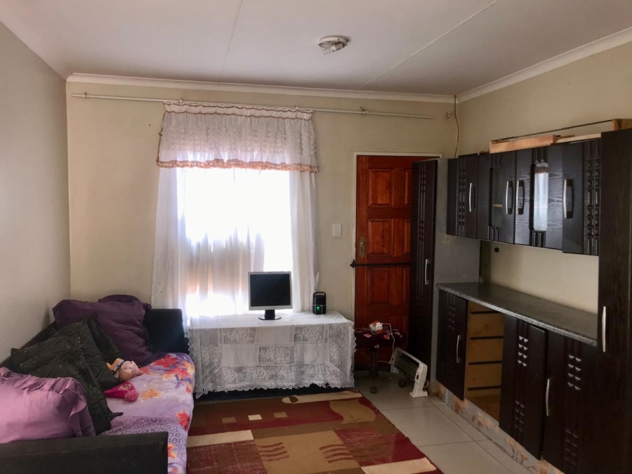 2 Bedroom Property for Sale in Lehae Gauteng