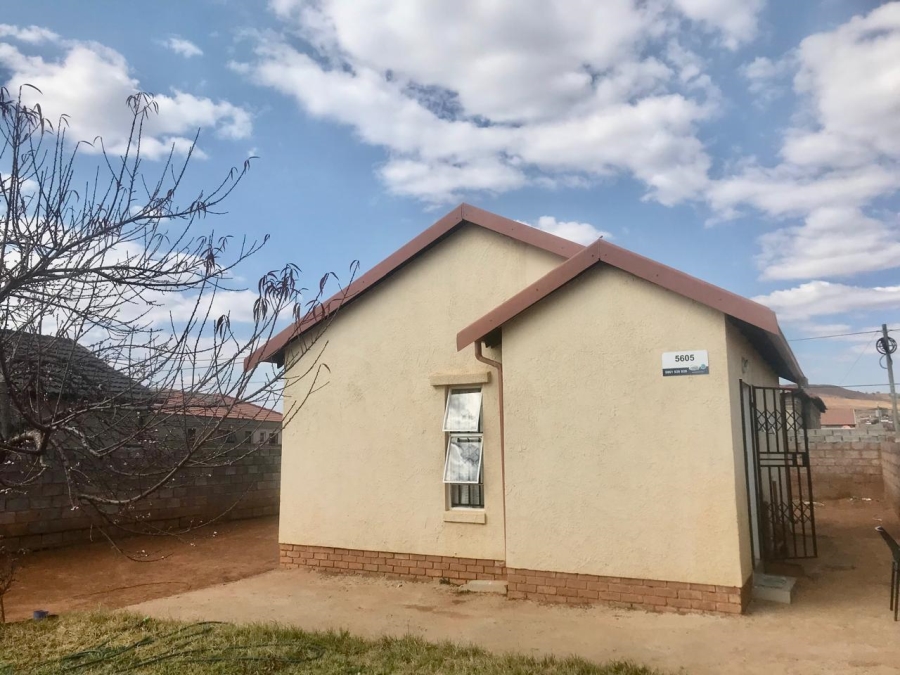 2 Bedroom Property for Sale in Lehae Gauteng