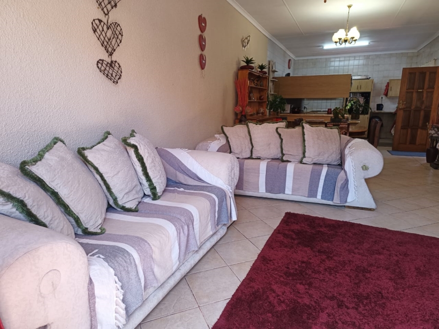 3 Bedroom Property for Sale in Homelake Gauteng
