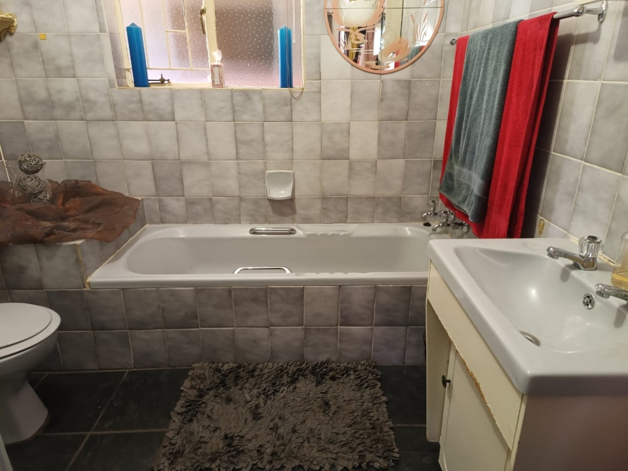3 Bedroom Property for Sale in Homelake Gauteng