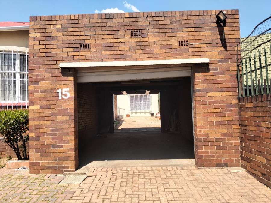 3 Bedroom Property for Sale in The Hill Gauteng