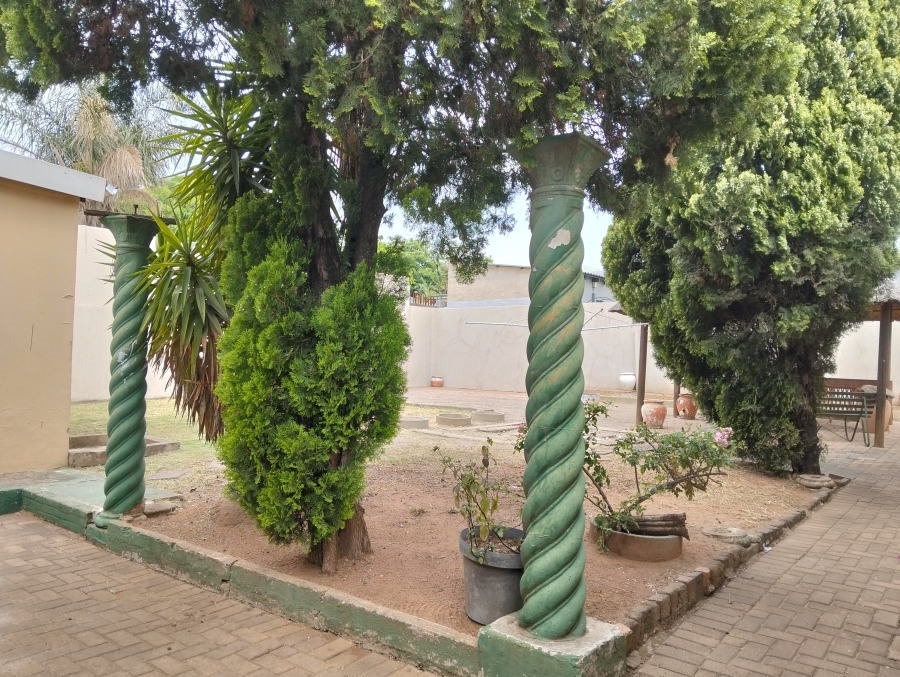 3 Bedroom Property for Sale in The Hill Gauteng