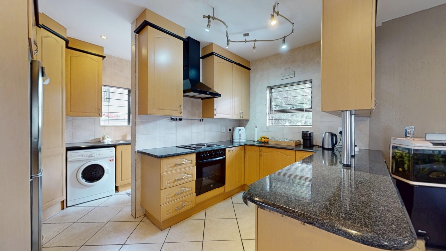 3 Bedroom Property for Sale in Bartlett Gauteng
