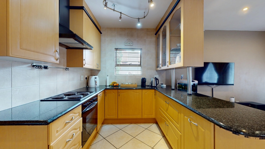 3 Bedroom Property for Sale in Bartlett Gauteng