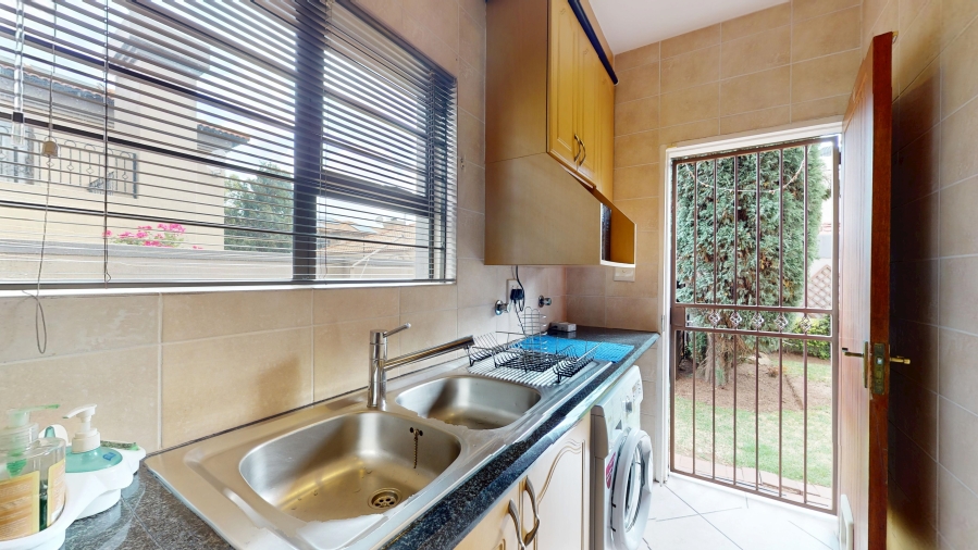 3 Bedroom Property for Sale in Bartlett Gauteng