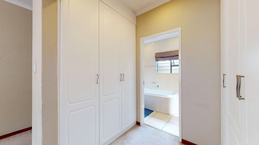 3 Bedroom Property for Sale in Bartlett Gauteng