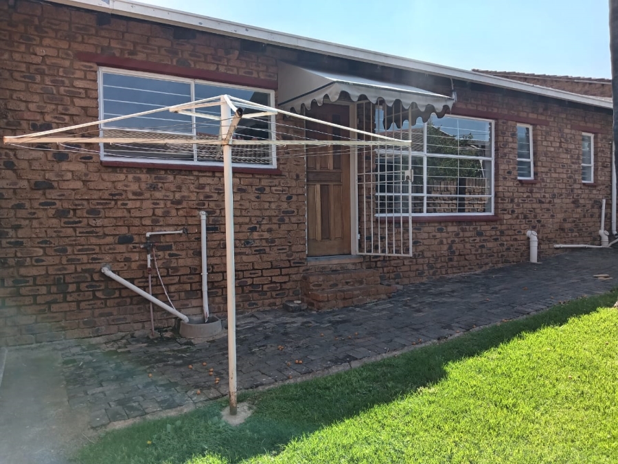 3 Bedroom Property for Sale in Mindalore Gauteng