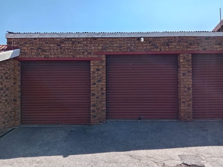3 Bedroom Property for Sale in Mindalore Gauteng