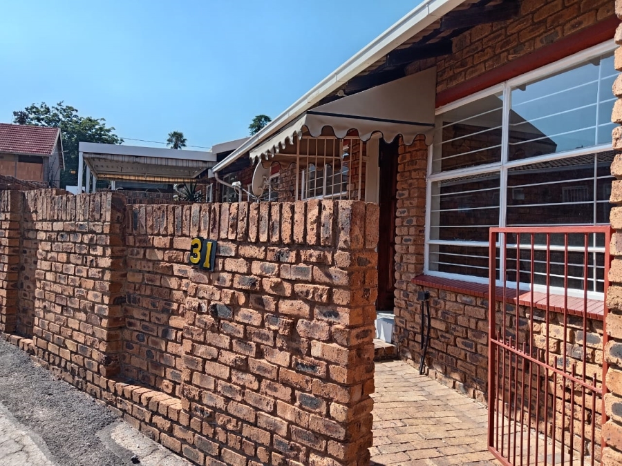 3 Bedroom Property for Sale in Mindalore Gauteng