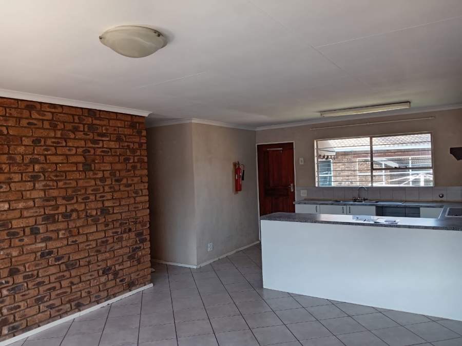 3 Bedroom Property for Sale in Mindalore Gauteng