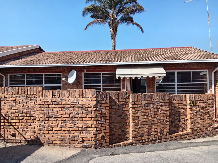3 Bedroom Property for Sale in Mindalore Gauteng