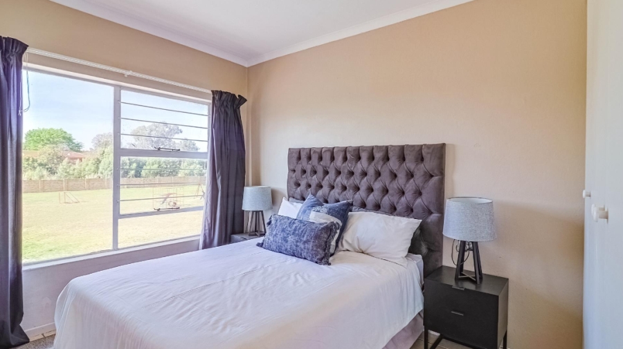 2 Bedroom Property for Sale in Greenhills Gauteng