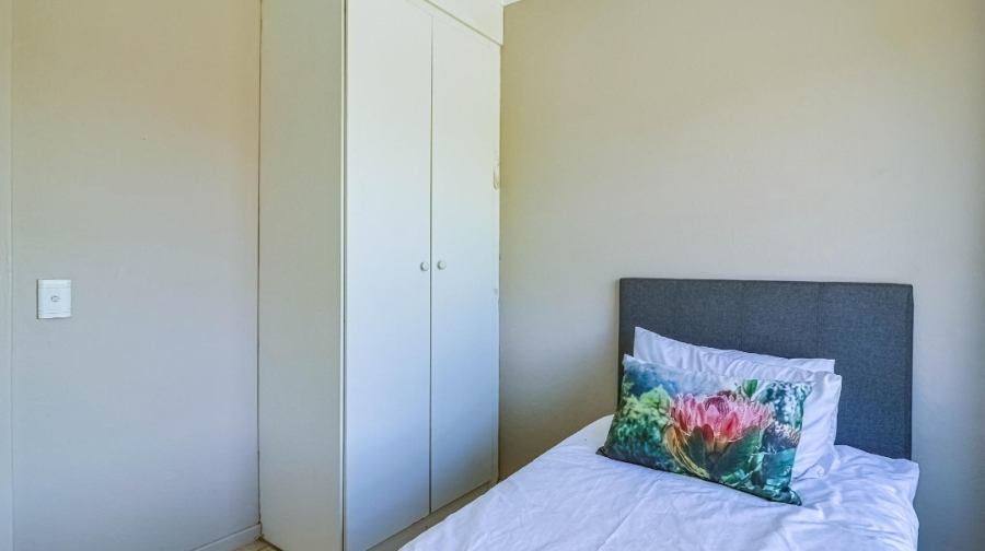2 Bedroom Property for Sale in Greenhills Gauteng