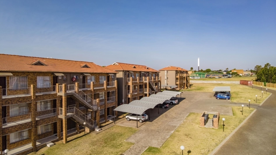 2 Bedroom Property for Sale in Greenhills Gauteng