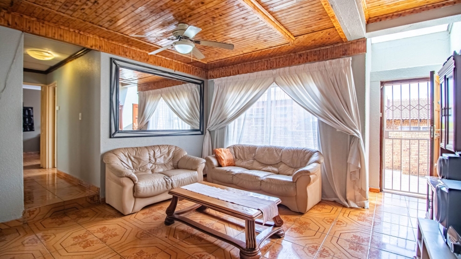3 Bedroom Property for Sale in Meyersdal Gauteng