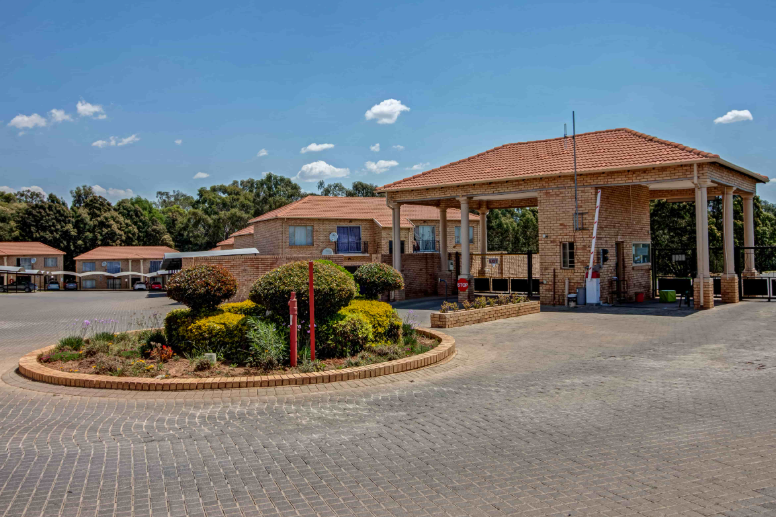 2 Bedroom Property for Sale in Greenhills Gauteng