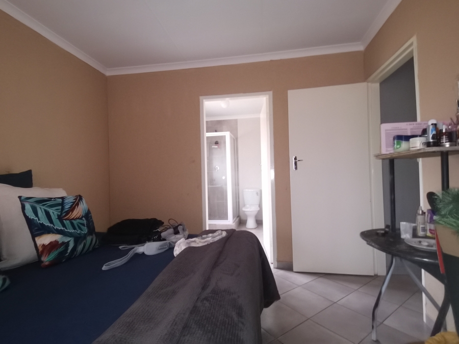 3 Bedroom Property for Sale in Stretford Gauteng