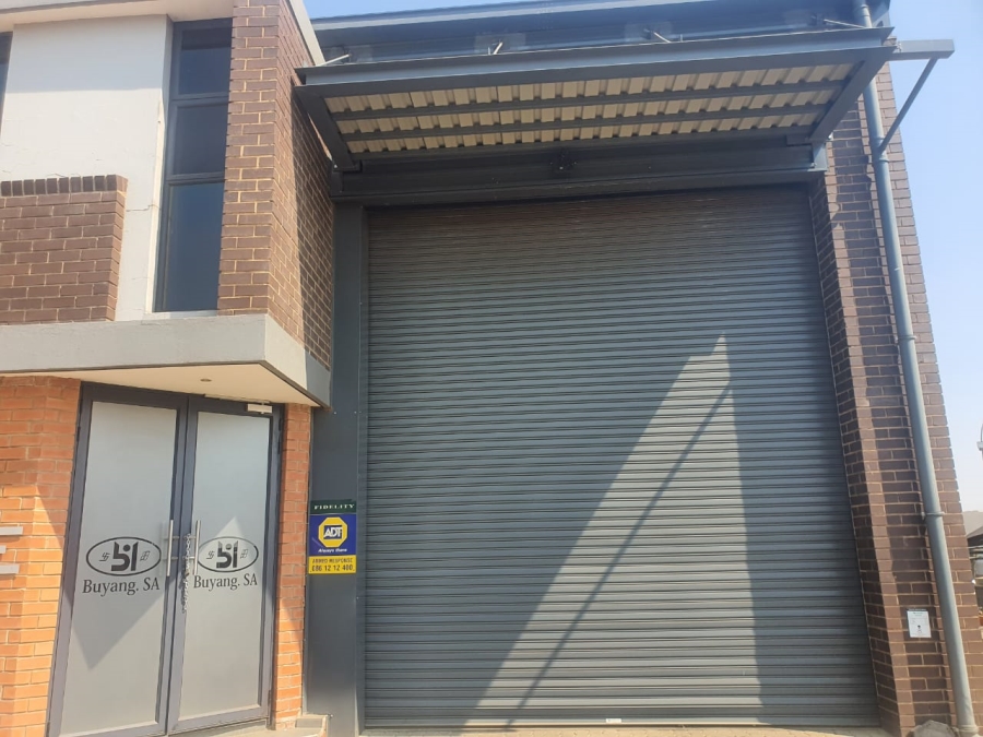 Commercial Property for Sale in Clayville Gauteng