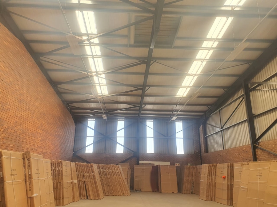 Commercial Property for Sale in Clayville Gauteng