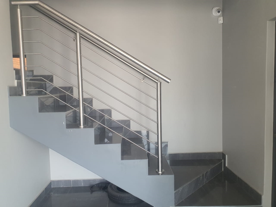 Commercial Property for Sale in Clayville Gauteng