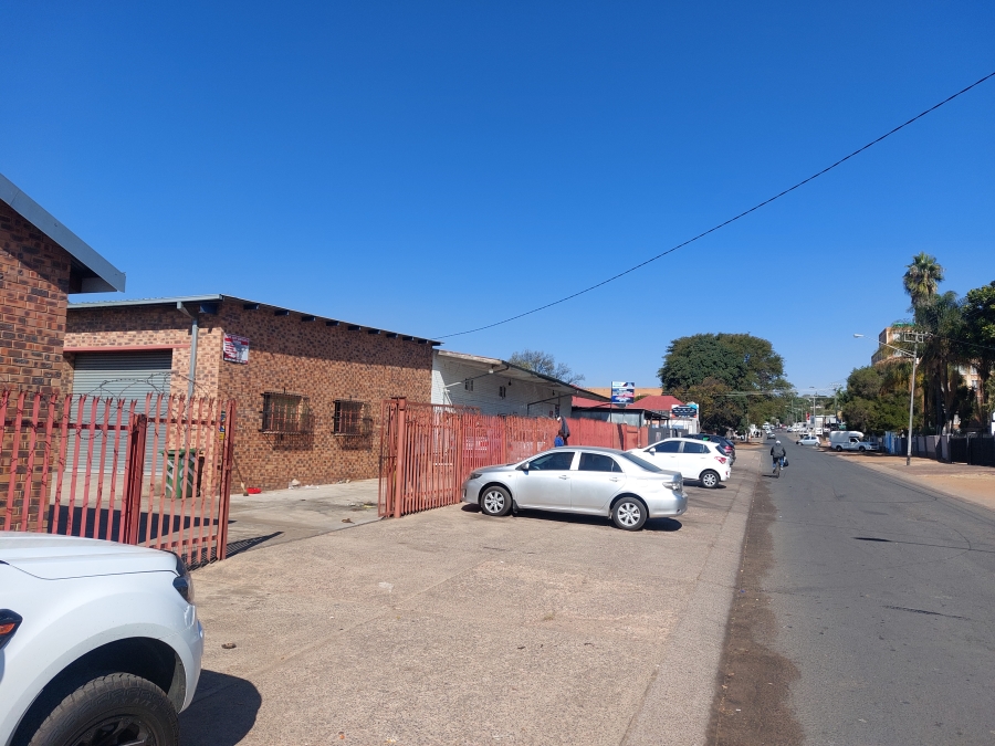 Commercial Property for Sale in Silverton Gauteng
