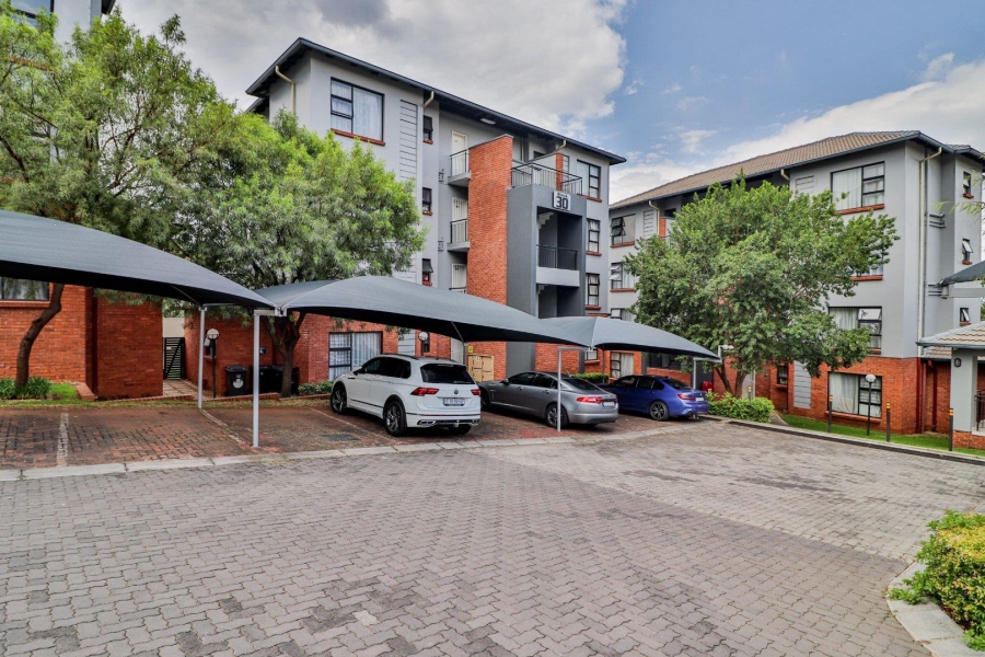 2 Bedroom Property for Sale in Oakdene Gauteng