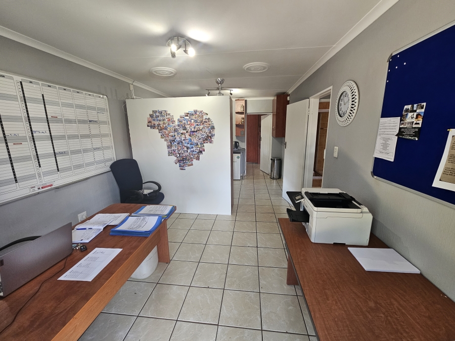 Commercial Property for Sale in Rooihuiskraal Gauteng