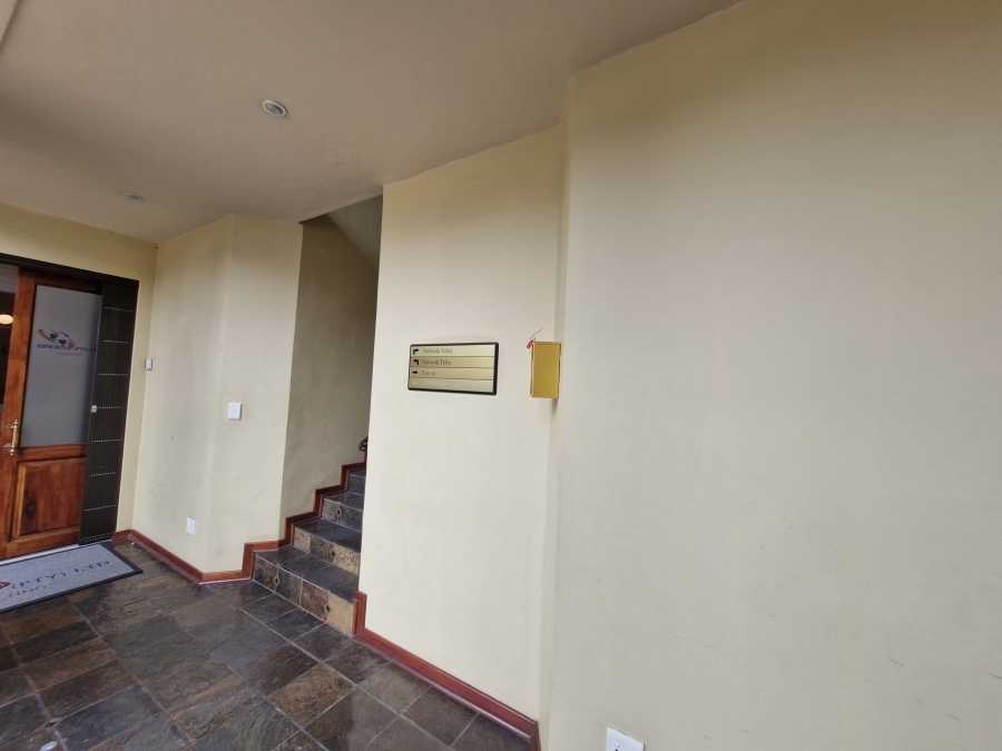 To Let commercial Property for Rent in Die Hoewes Gauteng