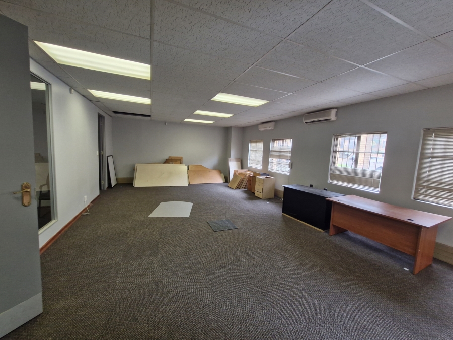 To Let commercial Property for Rent in Die Hoewes Gauteng