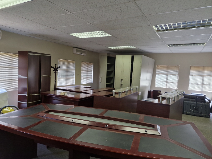 To Let commercial Property for Rent in Die Hoewes Gauteng