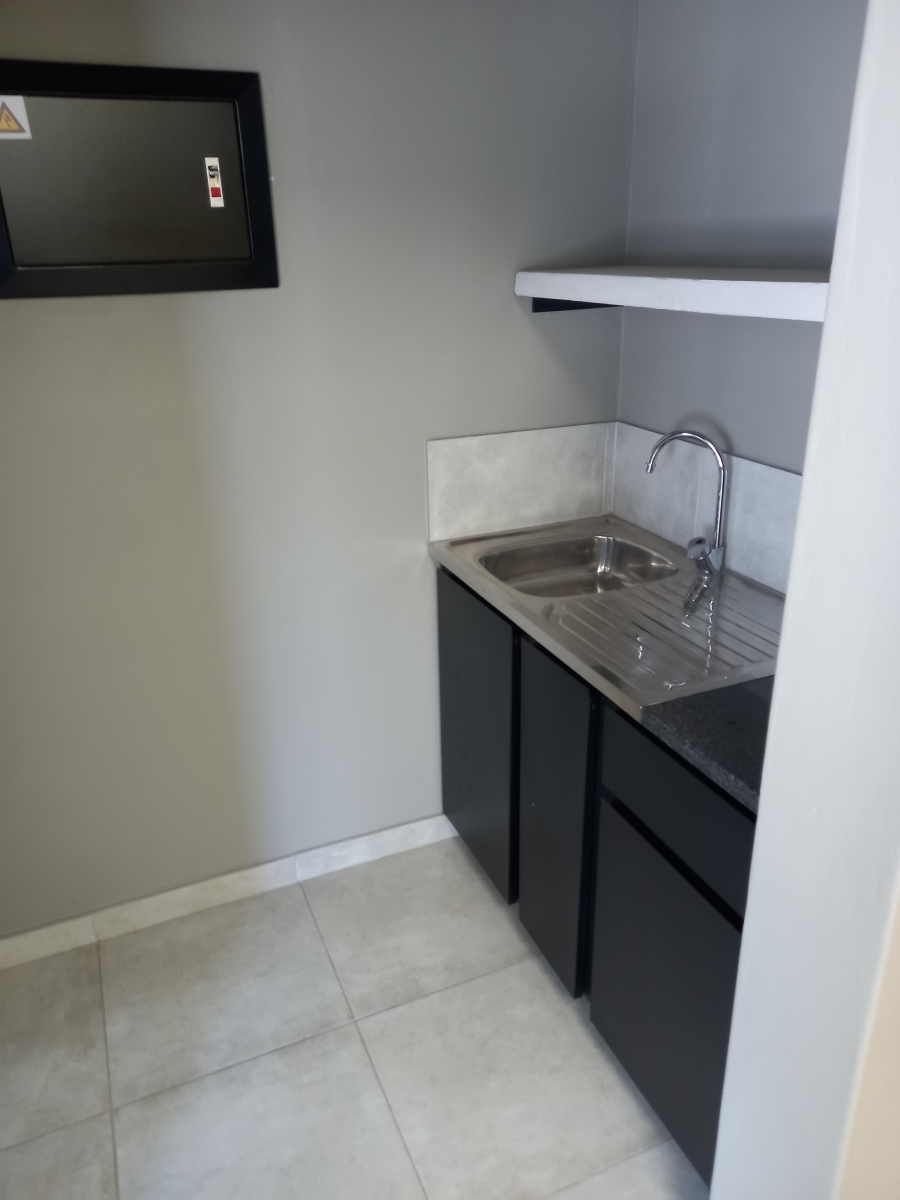 Commercial Property for Sale in Halfway Gardens Gauteng