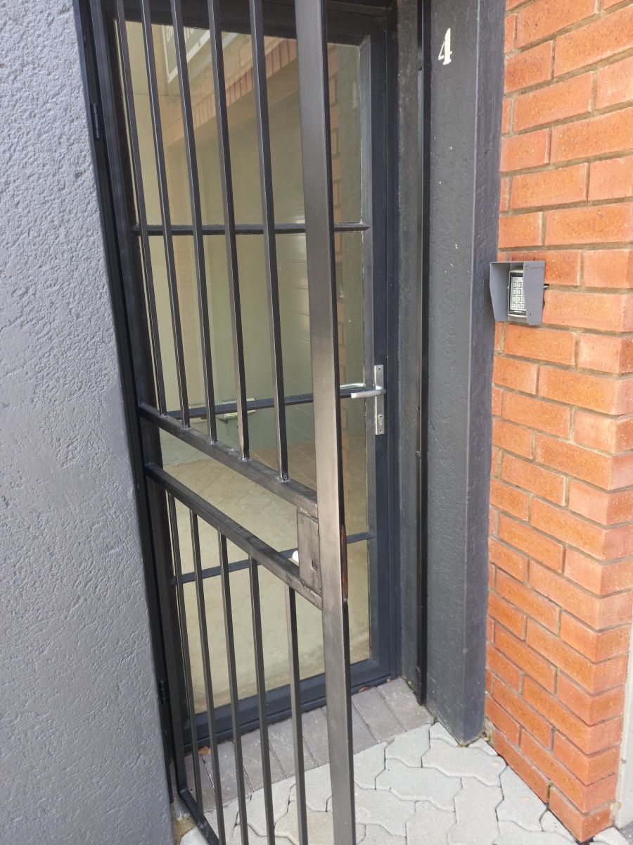 Commercial Property for Sale in Halfway Gardens Gauteng