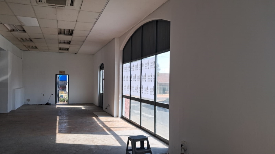 To Let commercial Property for Rent in Waterkloof Ridge Gauteng