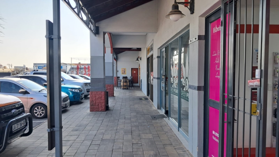 To Let commercial Property for Rent in Waterkloof Ridge Gauteng
